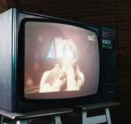 Aleks dorohovich w NBC kuh FMQ unsplash